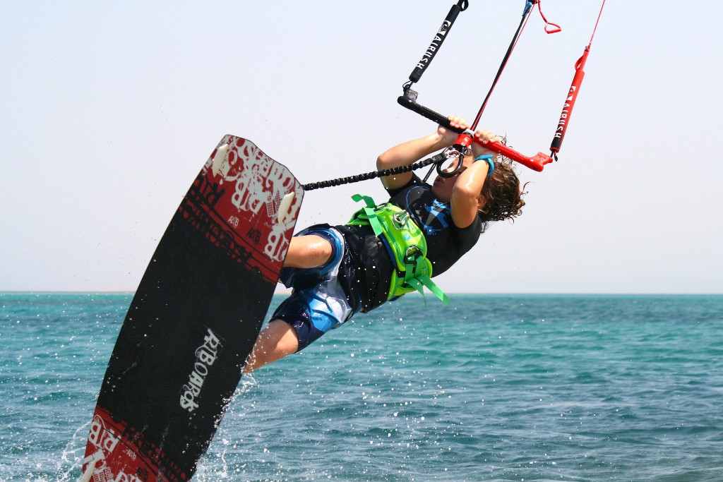 Corso avanzato kitesurf BAMBINI a Safaga