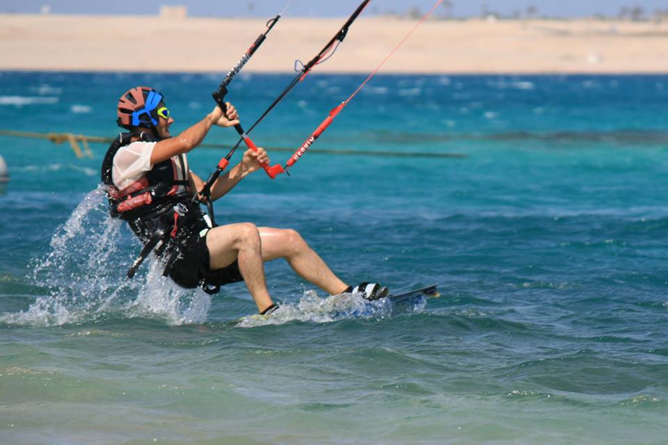 corso base kitesurf a Soma Bay