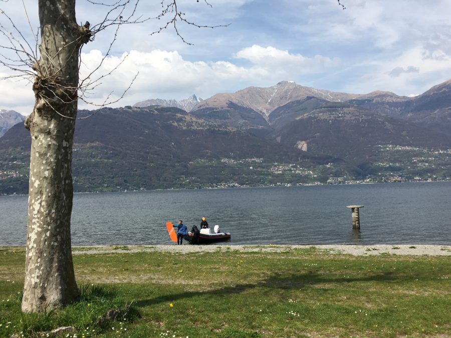 alt:"primo lift globe kiter lago di como"