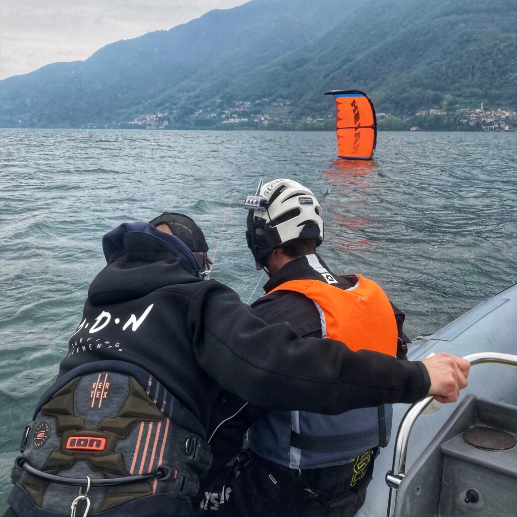 primo pilotaggio dal gommone