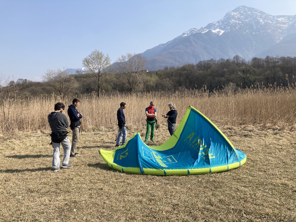 Prova il kitesurf