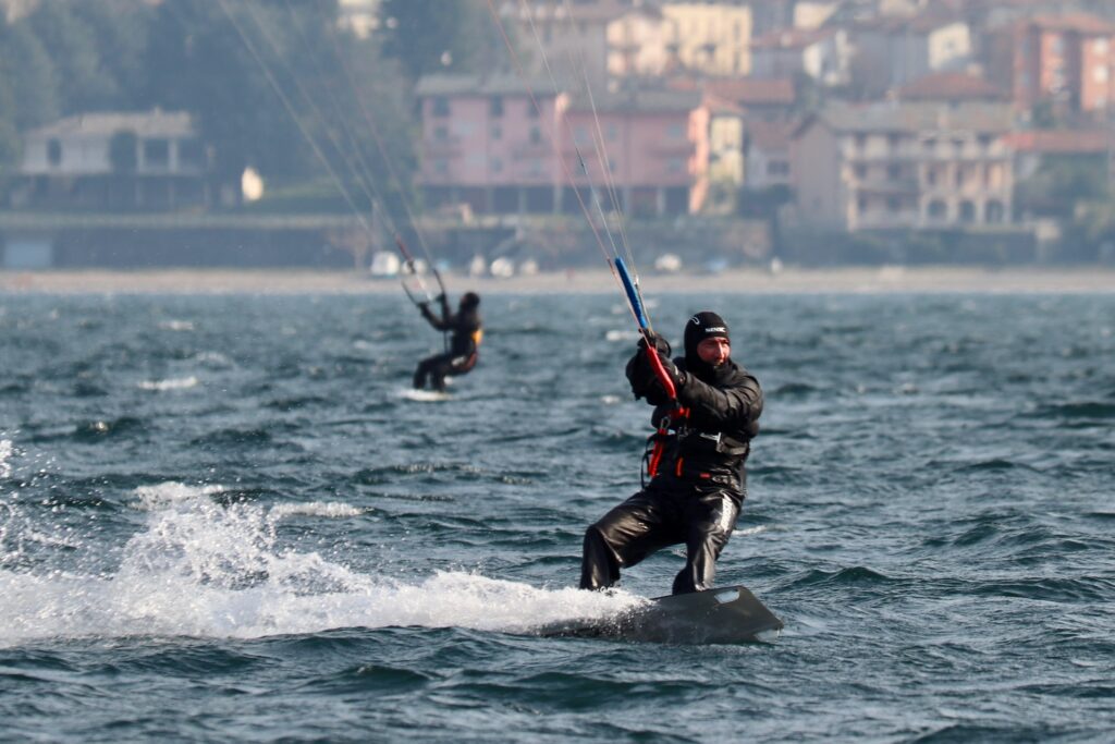 Kitesurf primavera a Colico